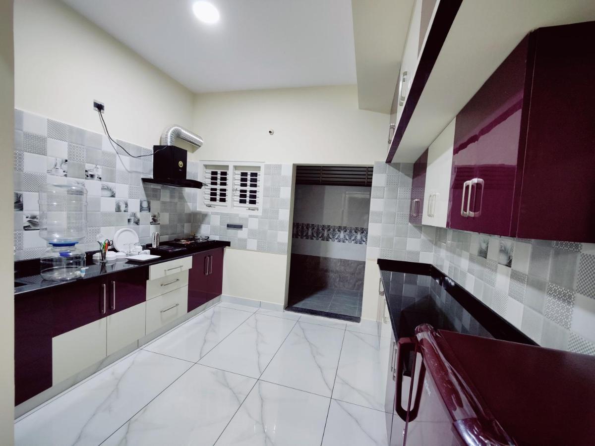 Floral Service Apartments Mysore Exterior photo